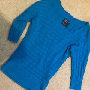 Blue American eagle sweater